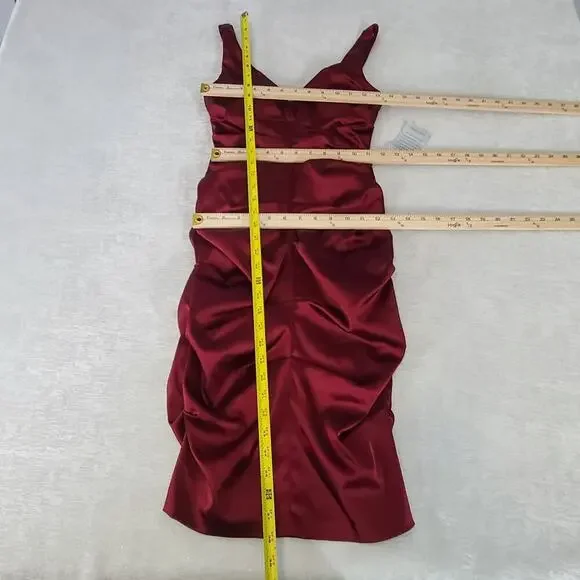 Xscape women's Satin rouched Cocktail dress Size 6 Holiday Party Sexy Homecoming - Picture 3 of 6